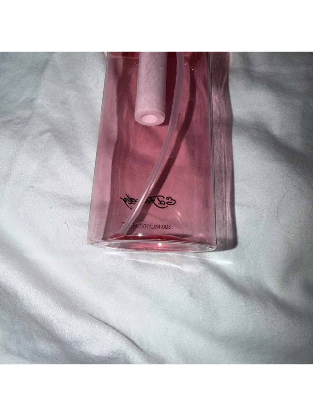ED HARDY Reusable pink Plastic Mist Spray Bottle, 10.1 fl oz